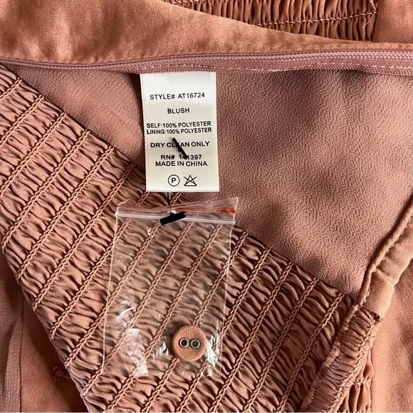 ASTR the label | NWOT Ruched Ruffle Shoulder Sleeveless Top Pink Size Small - Picture 7 of 10